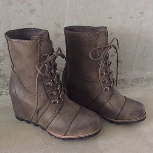 Sorel Wedge Boot look-alike from Target